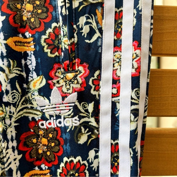 Adidas x Farm Rio Cirandeira Flare Floral Track Pants - Size M - Picture 12 of 12